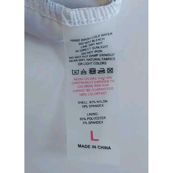 NWOT Ladies Chevron Underwire Bra Top Adjustable Length Swimsuit Top Size Large - Picture 8 of 8